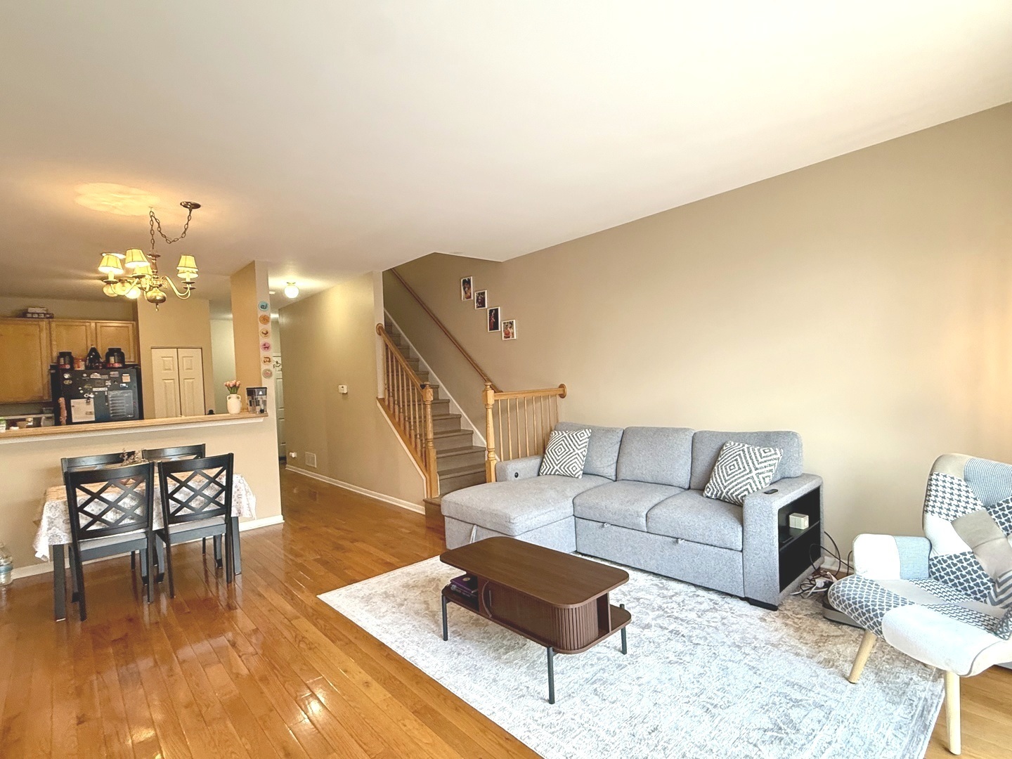 Naperville, IL 60563