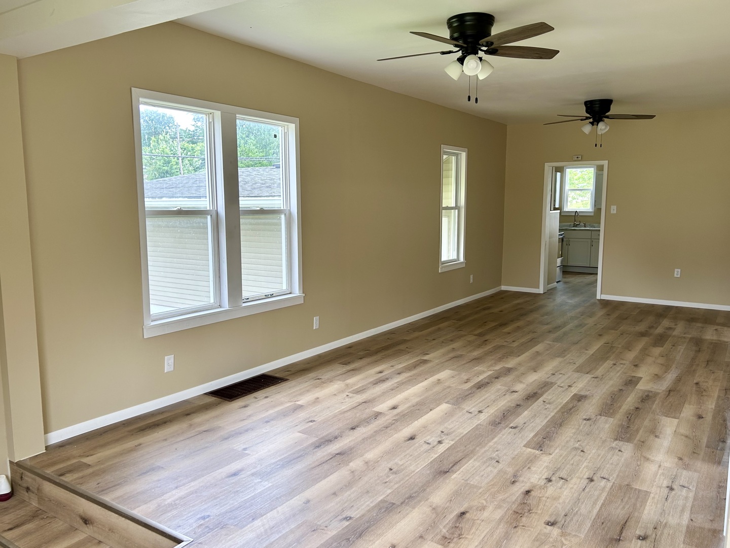 105 W 2nd Street, Spring Valley, IL 61362