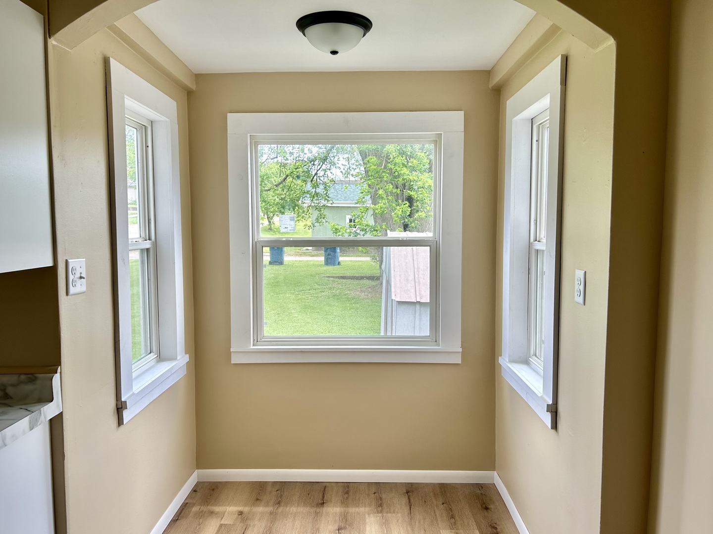 105 W 2nd Street, Spring Valley, IL 61362