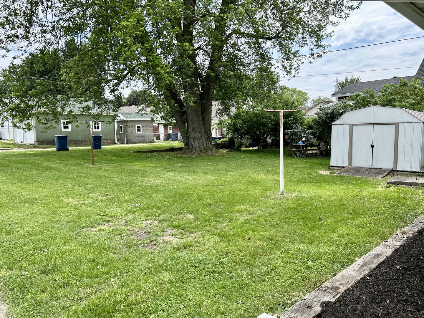 105 W 2nd Street, Spring Valley, IL 61362