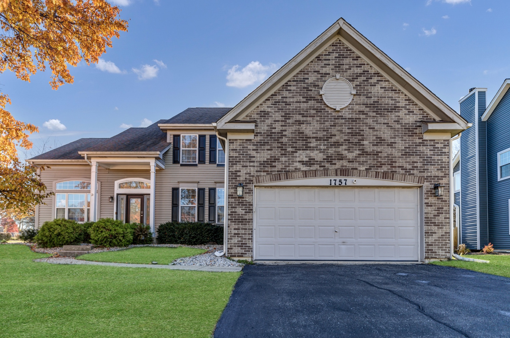 1757 PINNACLE Drive, Aurora, IL 60502