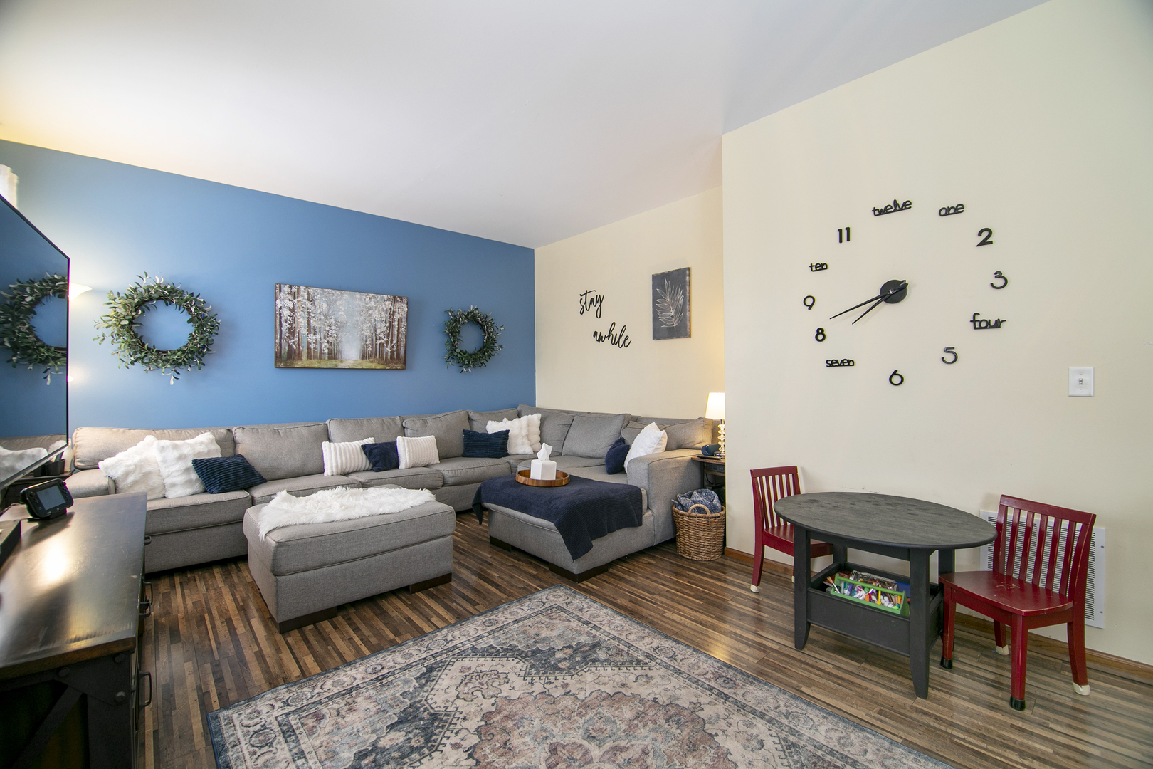 164 S Palmer Drive, Bolingbrook, IL 60490