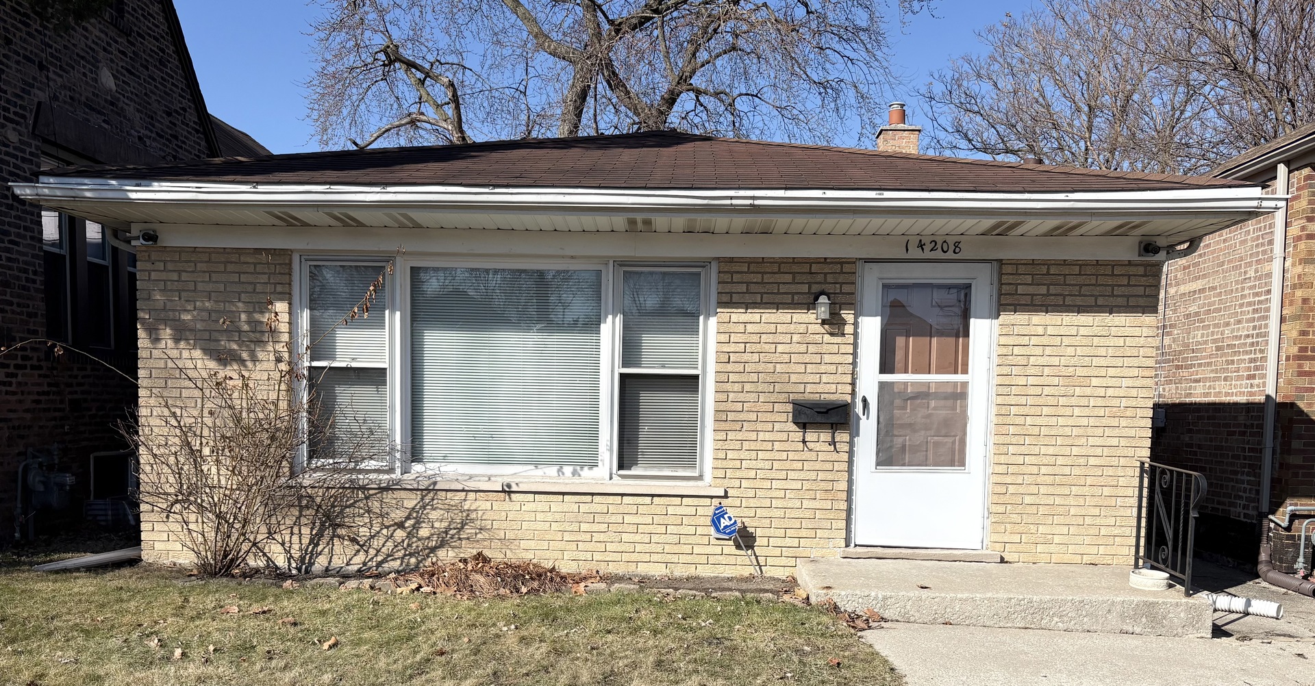 14208 S Lowe Avenue, Riverdale, IL 60827
