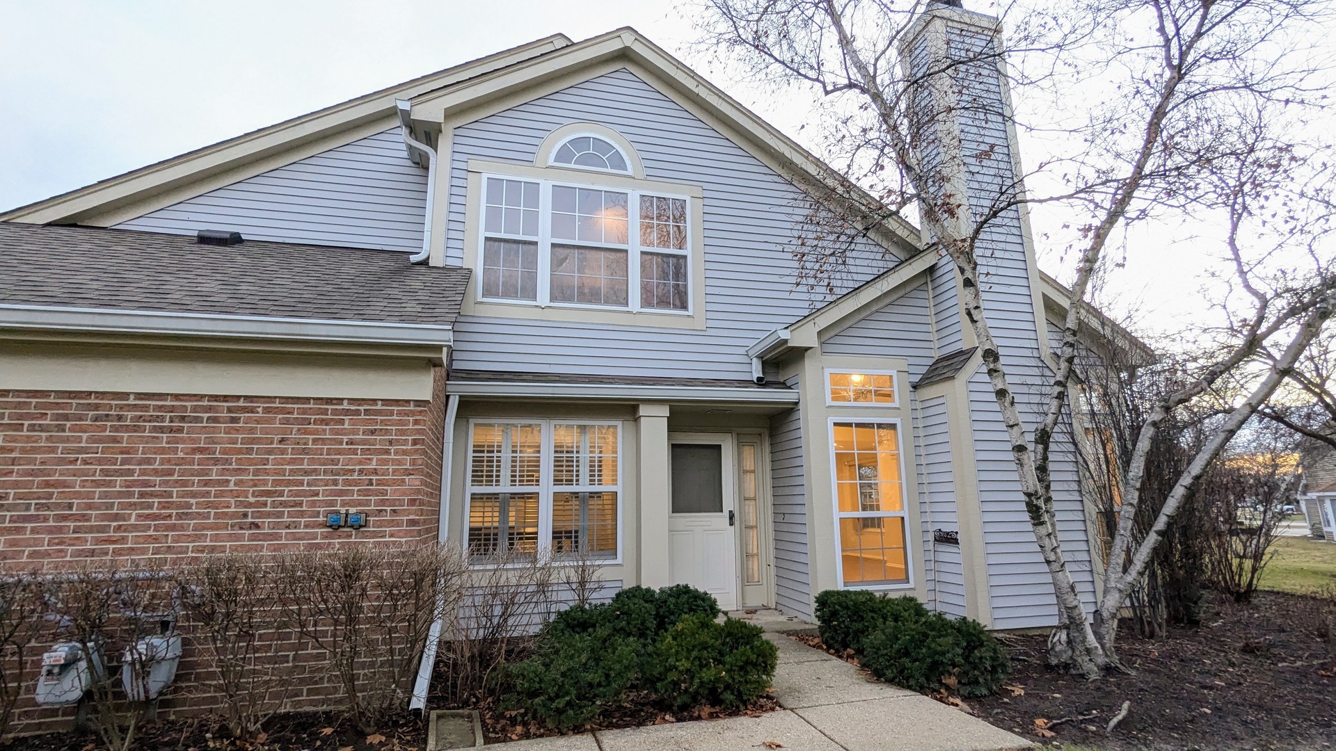 1628 Columbia Circle #4, Bartlett, IL 60103