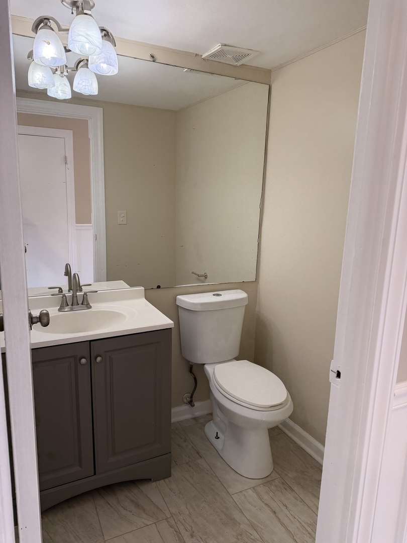 1154 San Simeon Drive, Hanover Park, IL 60133