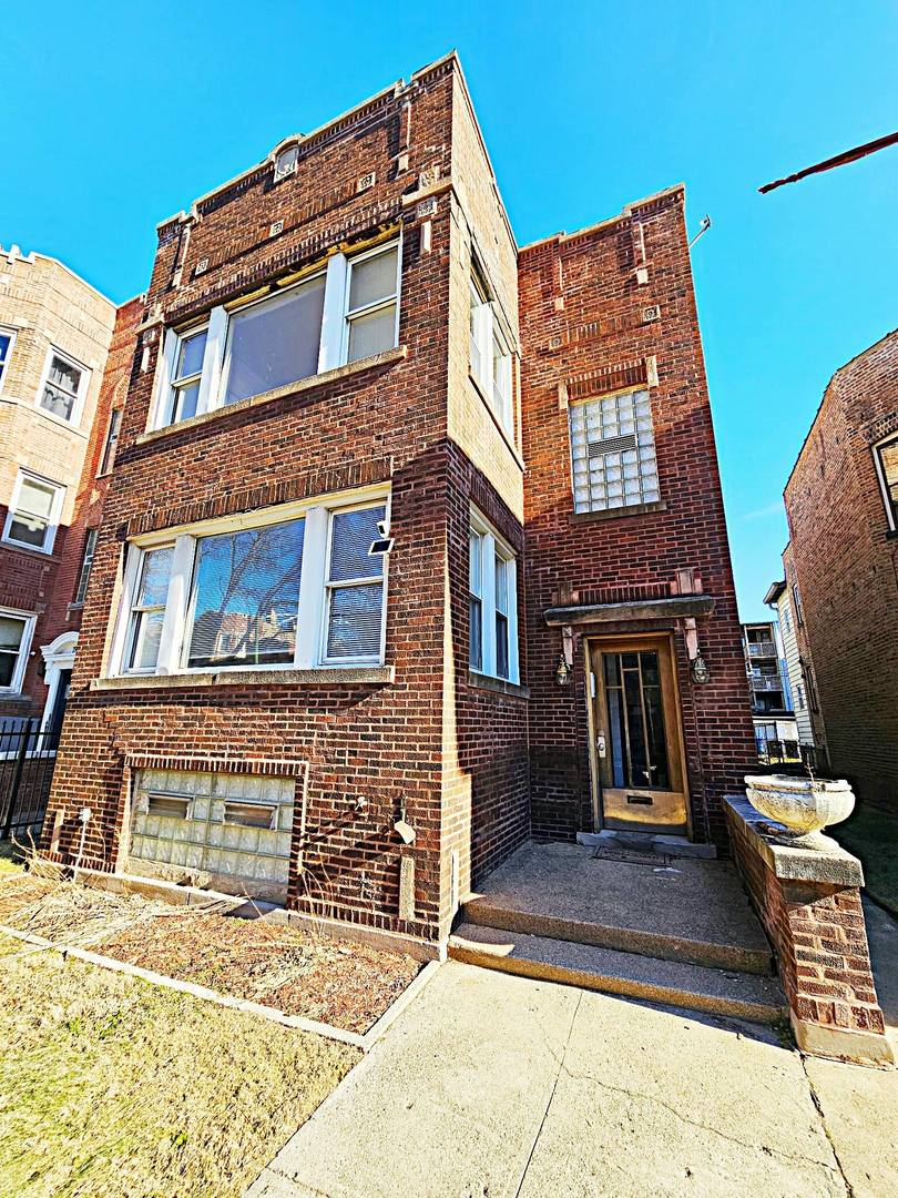 7949 S Rhodes Avenue, Chicago, IL 60619