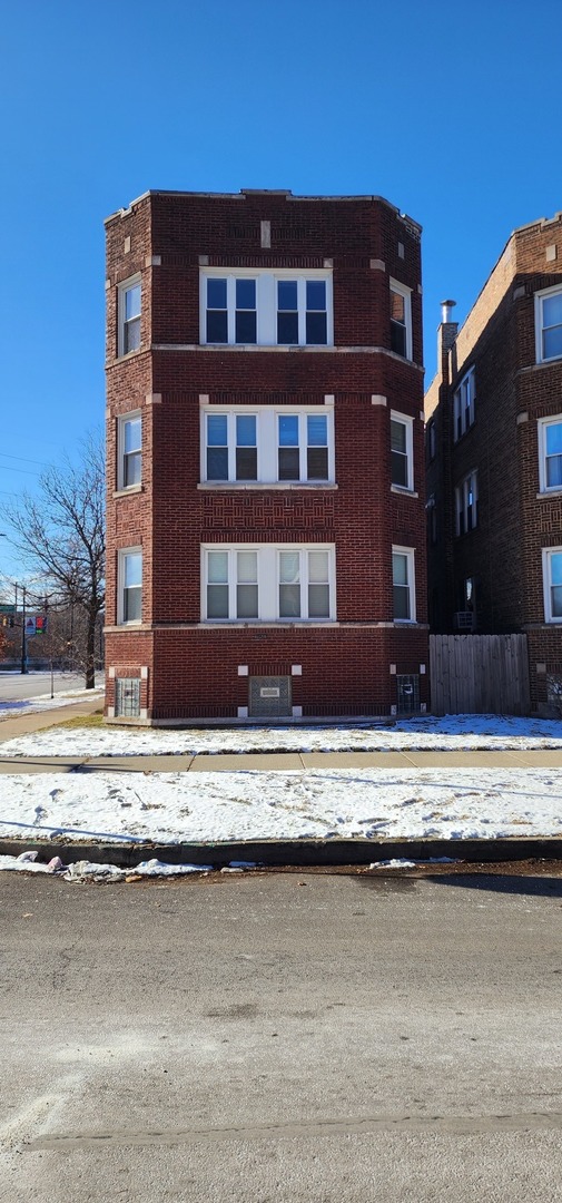7556 S KENWOOD Avenue #2, Chicago, IL 60619