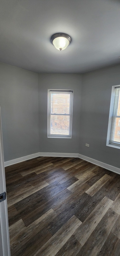 7556 S KENWOOD Avenue #2, Chicago, IL 60619