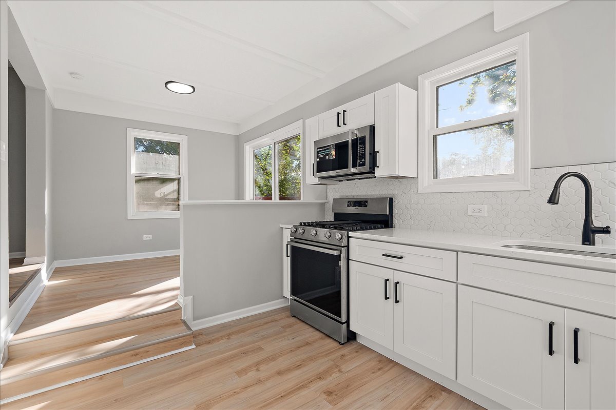 16930 Winchester Avenue, Hazel Crest, IL 60429