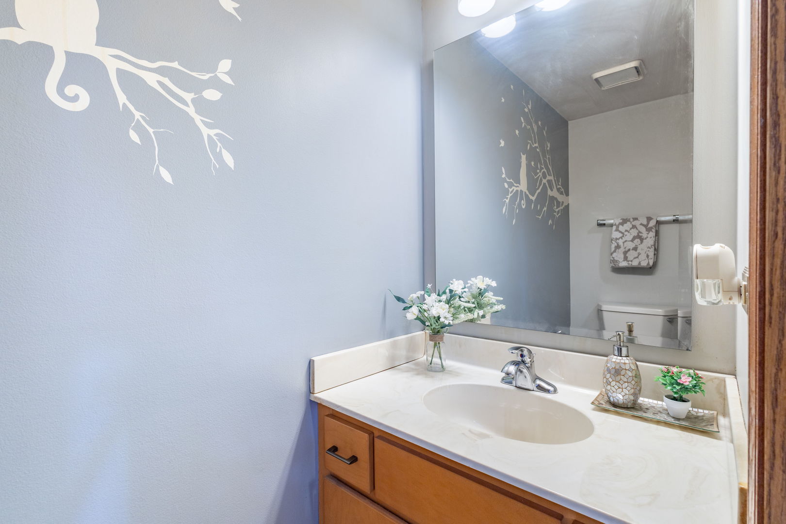 8951 Silverdale Drive #2B, Orland Park, IL 60462