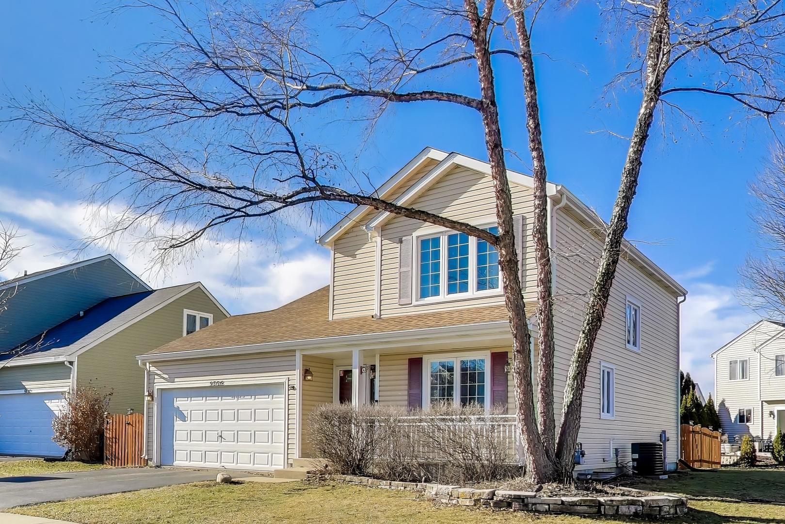 5335 Lansbury Circle, Lake In The Hills, IL 60156