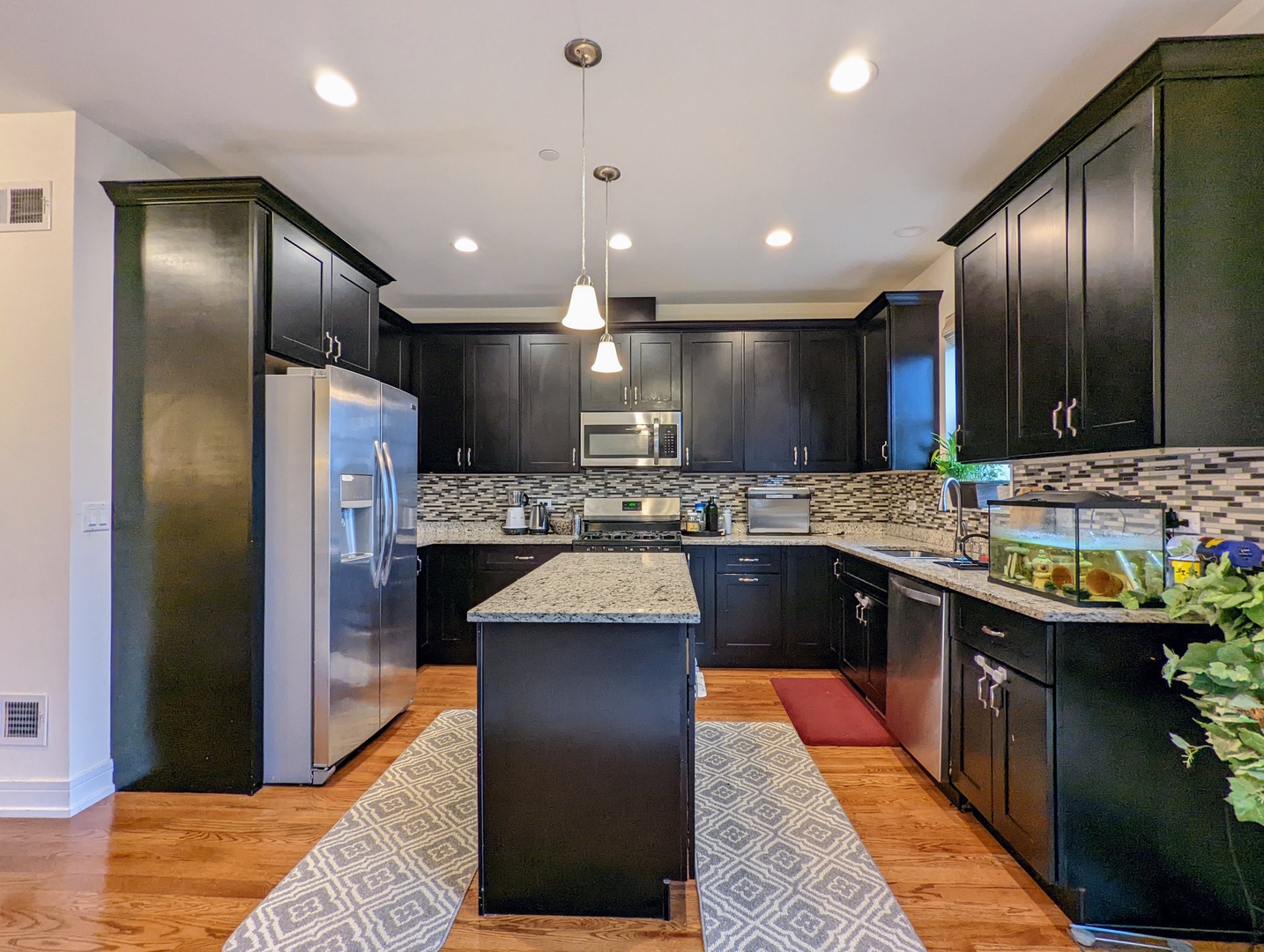 2603 Chelsey Street, Buffalo Grove, IL 60089