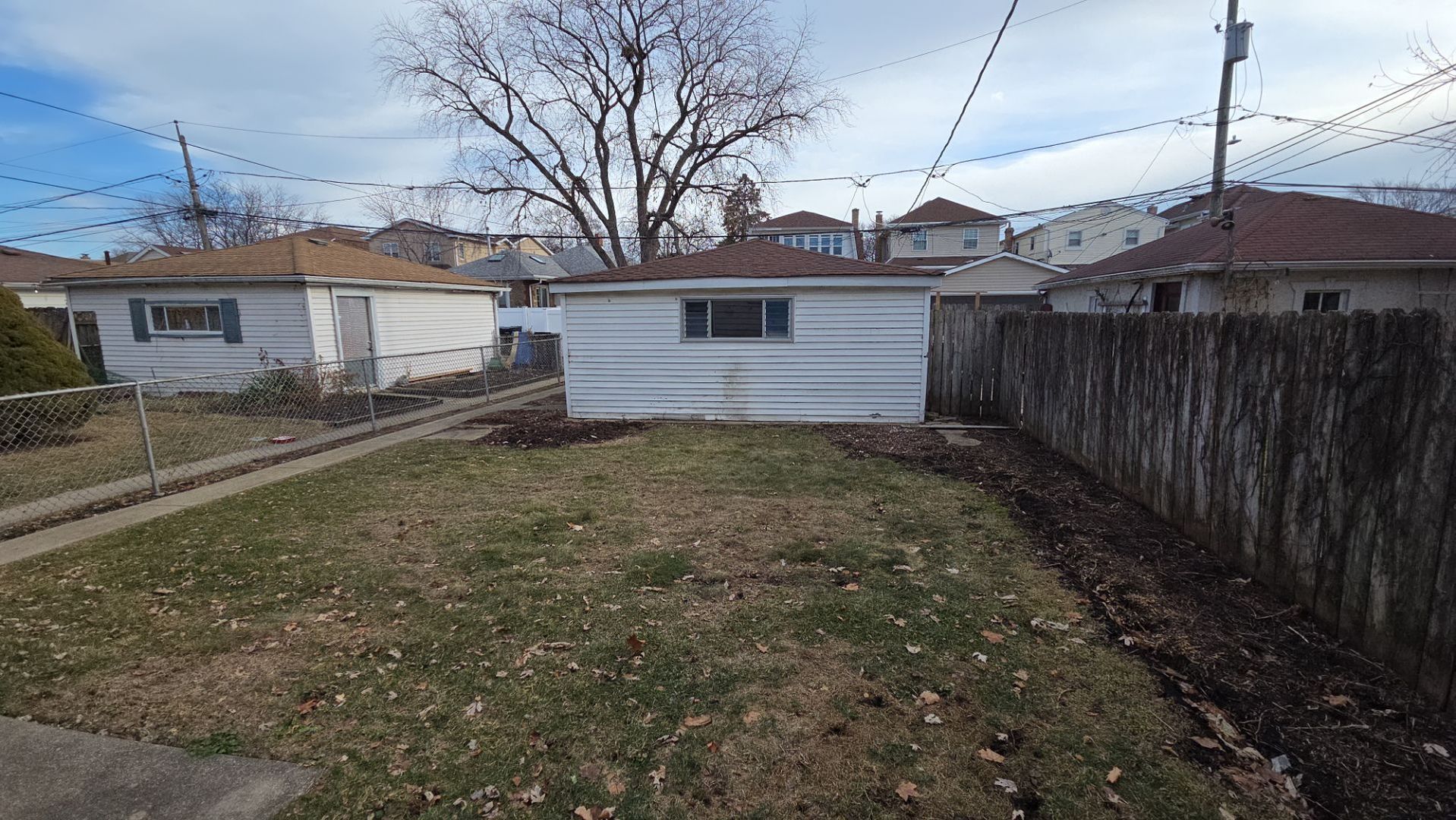 4431 N Marmora Avenue, Chicago, IL 60630