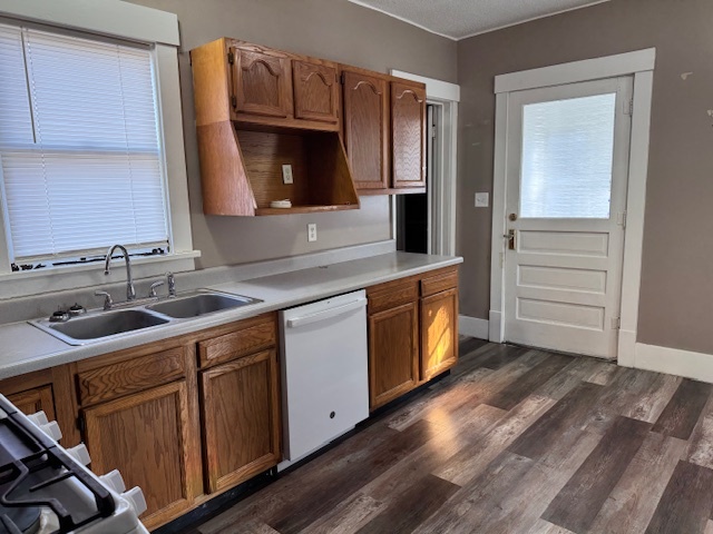 104 W Lincoln Street, Flanagan, IL 61740