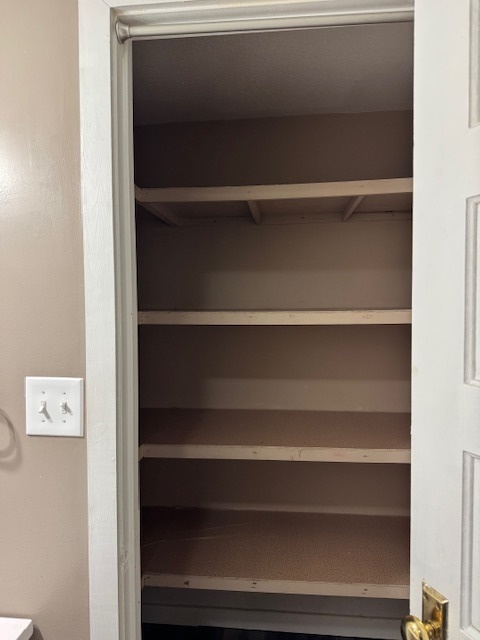 104 W Lincoln Street, Flanagan, IL 61740