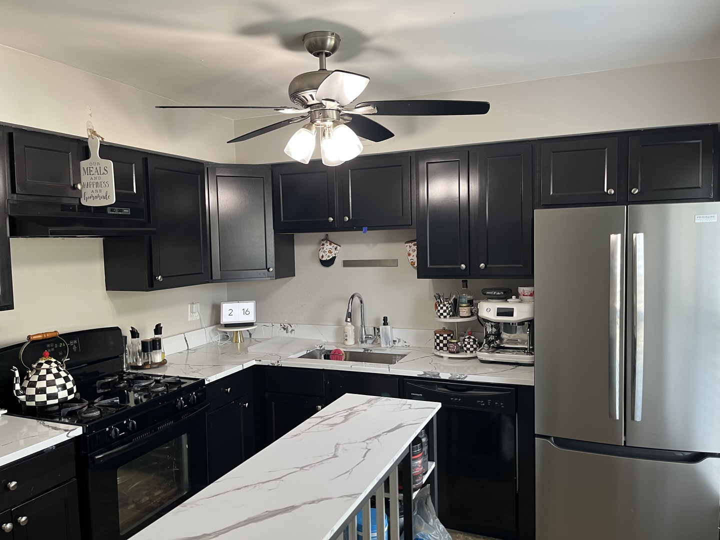 7418 Nantucket Cove, Hanover Park, IL 60133