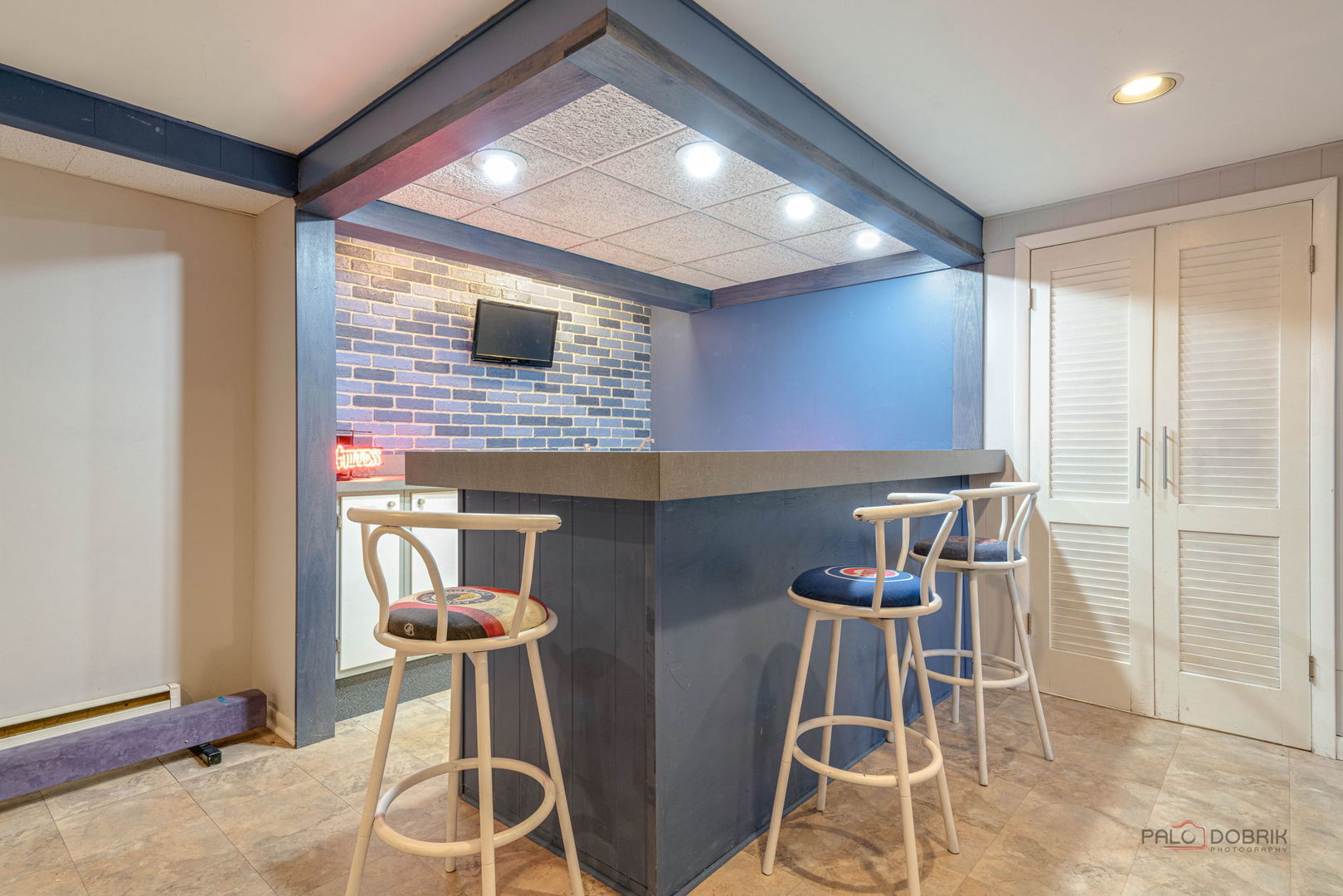 525 Ash Street, Libertyville, IL 60048