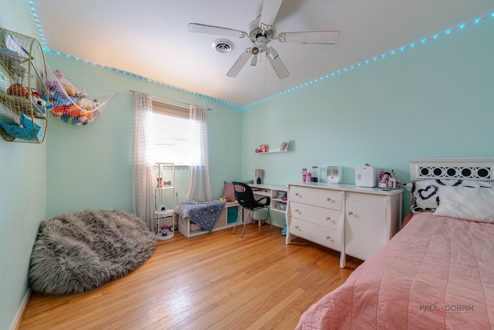 525 Ash Street, Libertyville, IL 60048