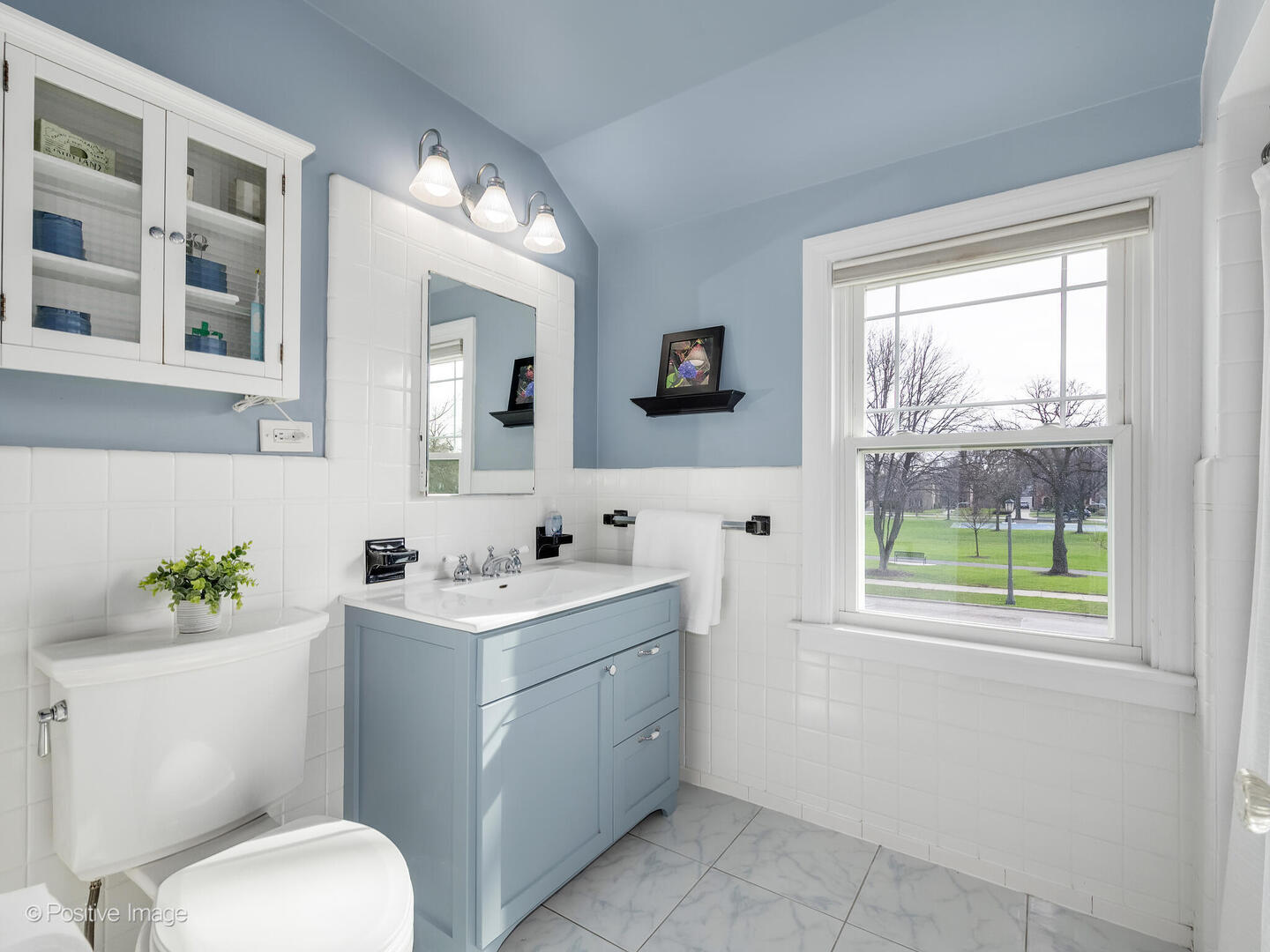 524 S Stone Avenue, La Grange, IL 60525