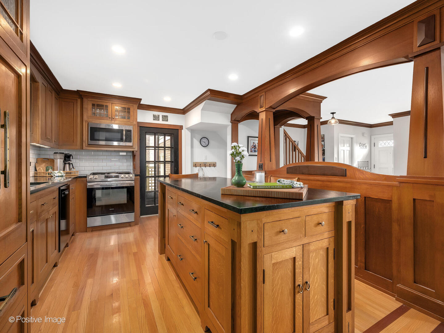 524 S Stone Avenue, La Grange, IL 60525