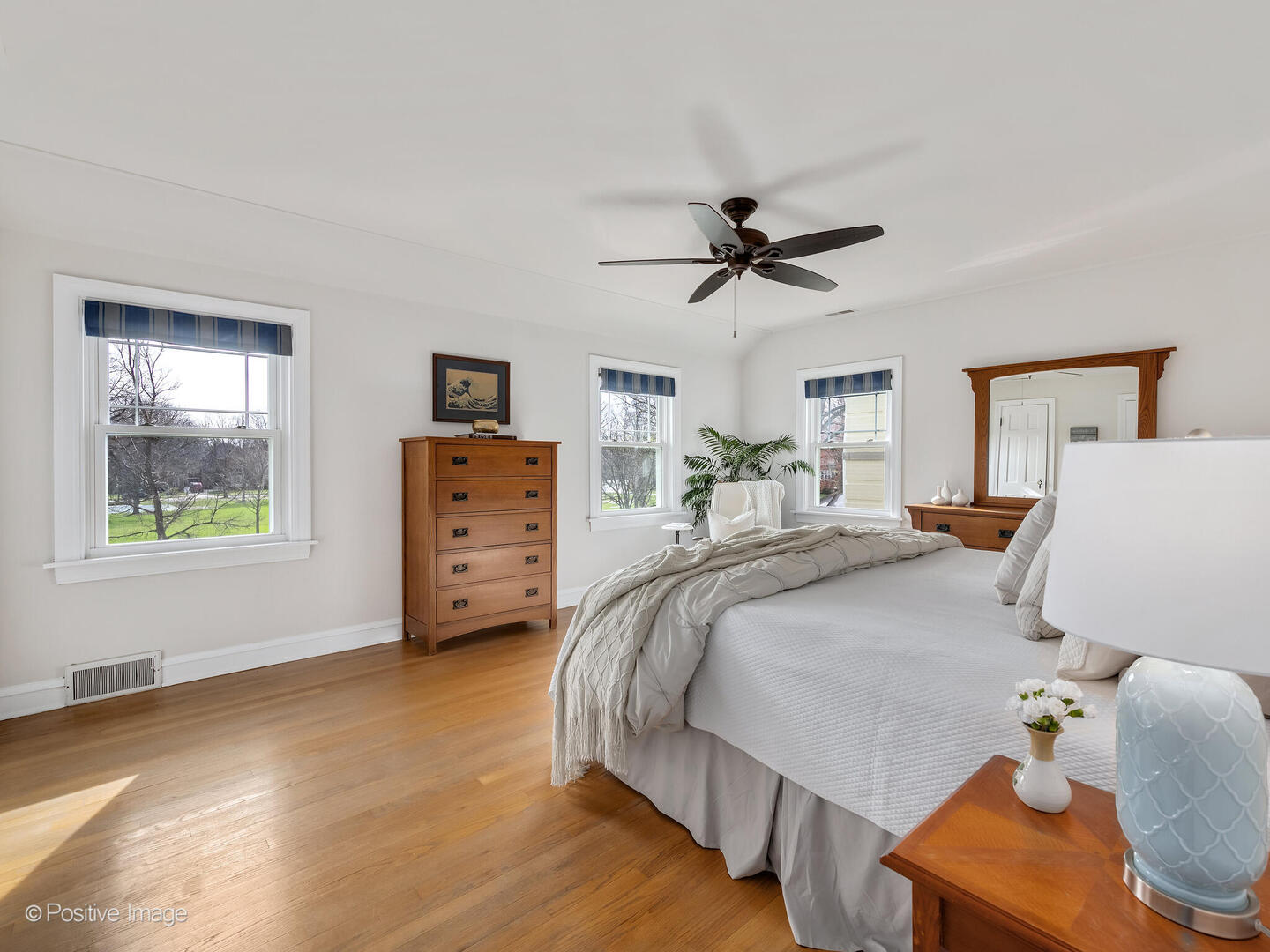 524 S Stone Avenue, La Grange, IL 60525