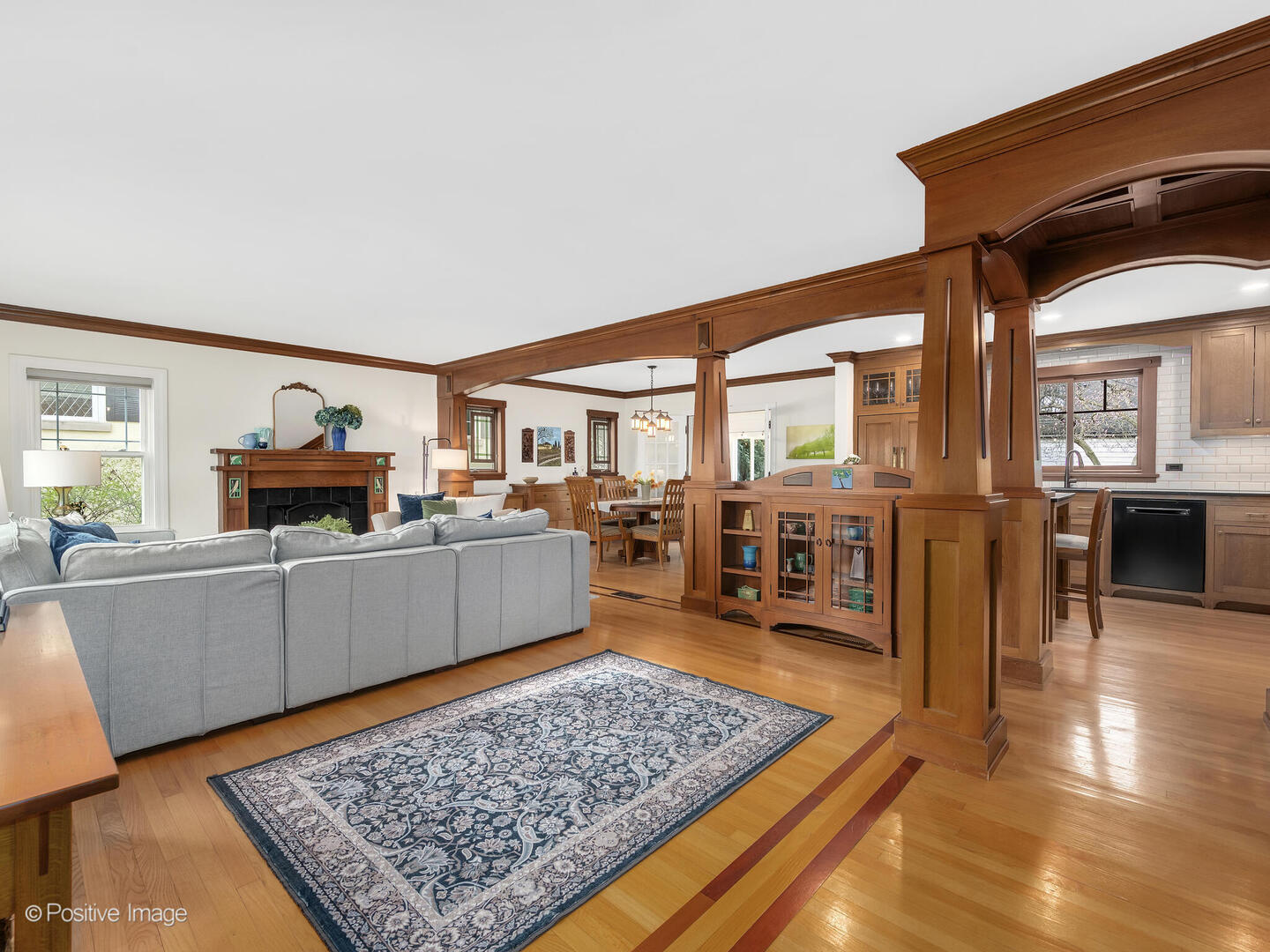 524 S Stone Avenue, La Grange, IL 60525