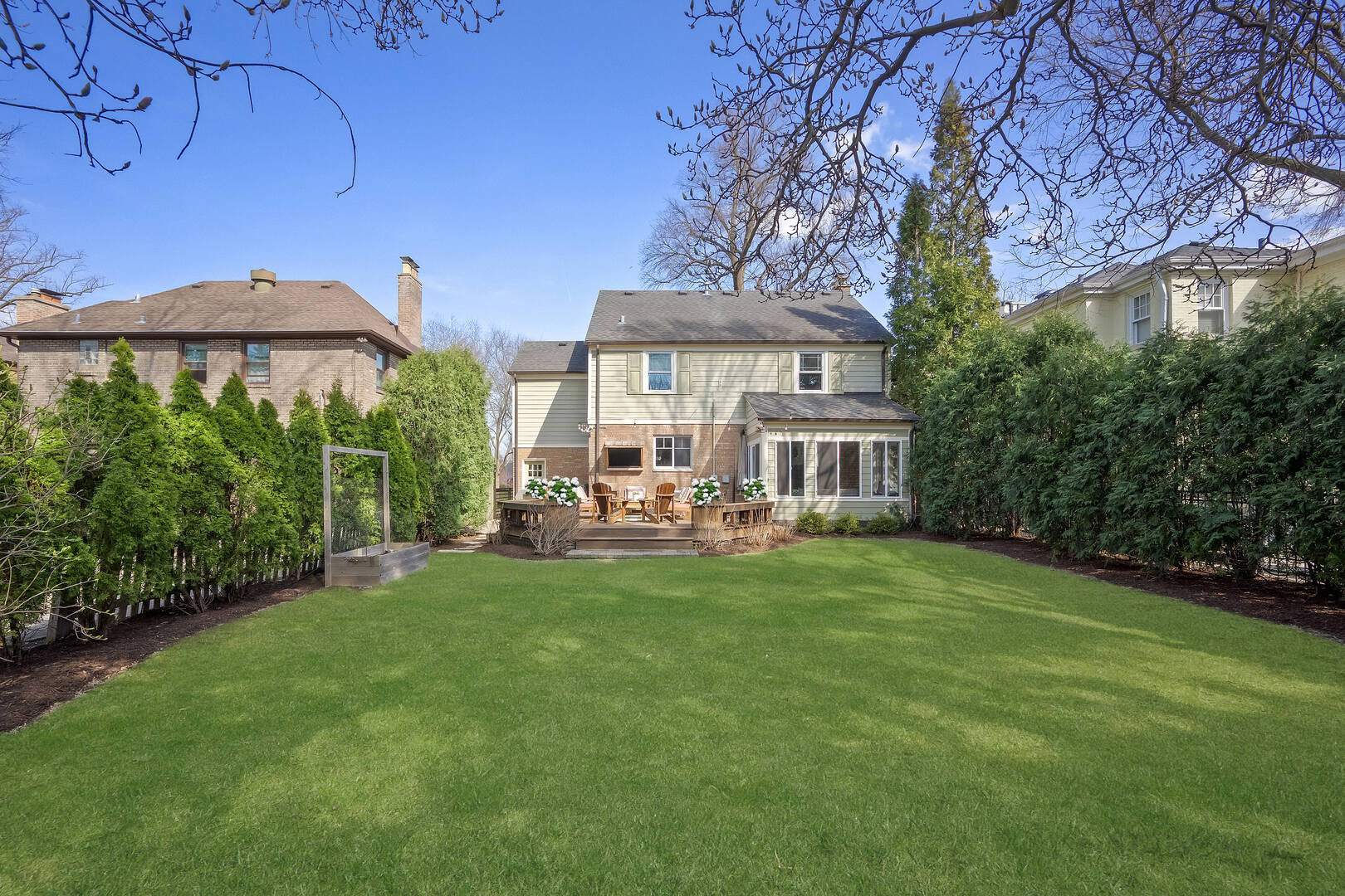 524 S Stone Avenue, La Grange, IL 60525