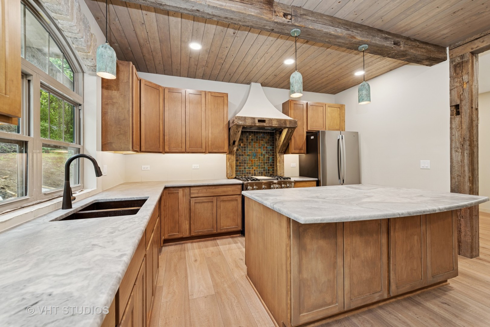 3515 Kings Lair Drive, Spring Grove, IL 60081