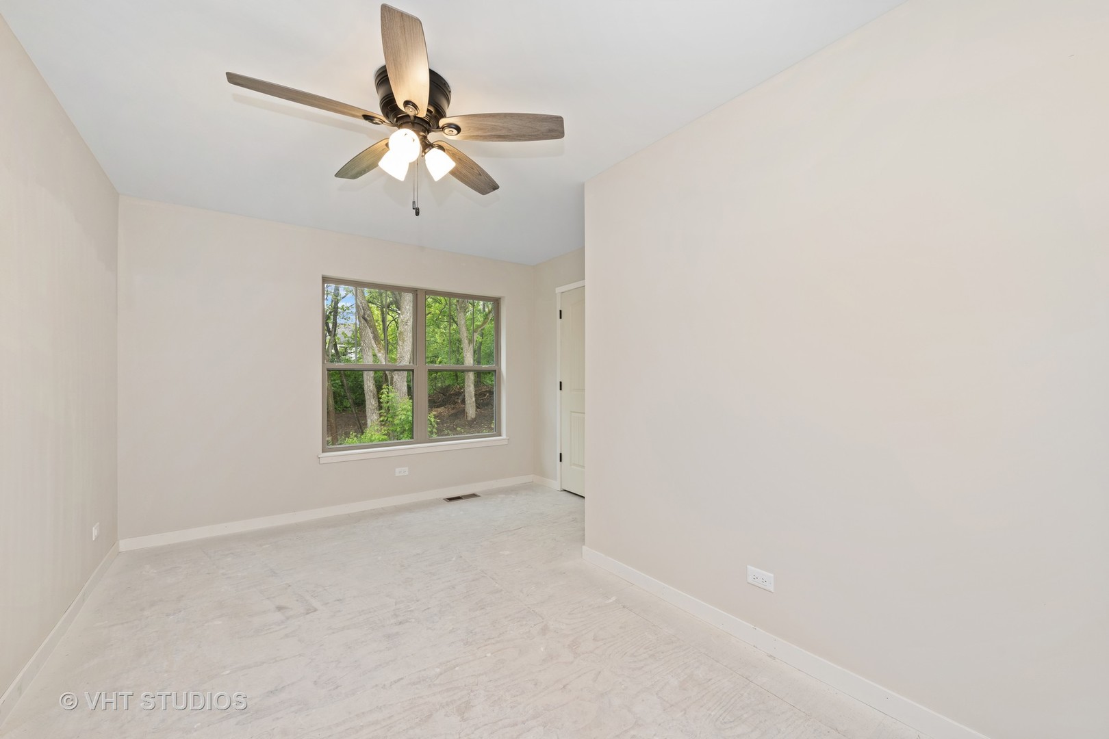 3515 Kings Lair Drive, Spring Grove, IL 60081