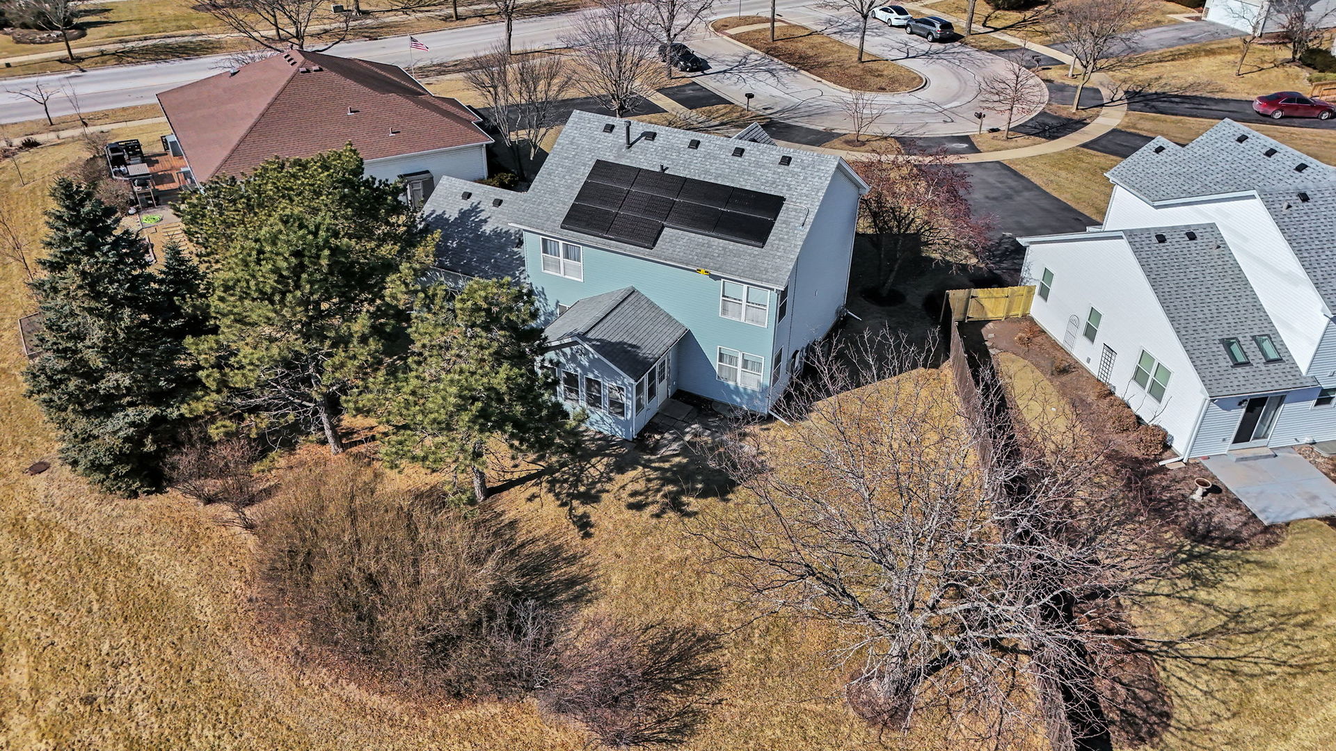 215 Alexandra Court, North Aurora, IL 60542