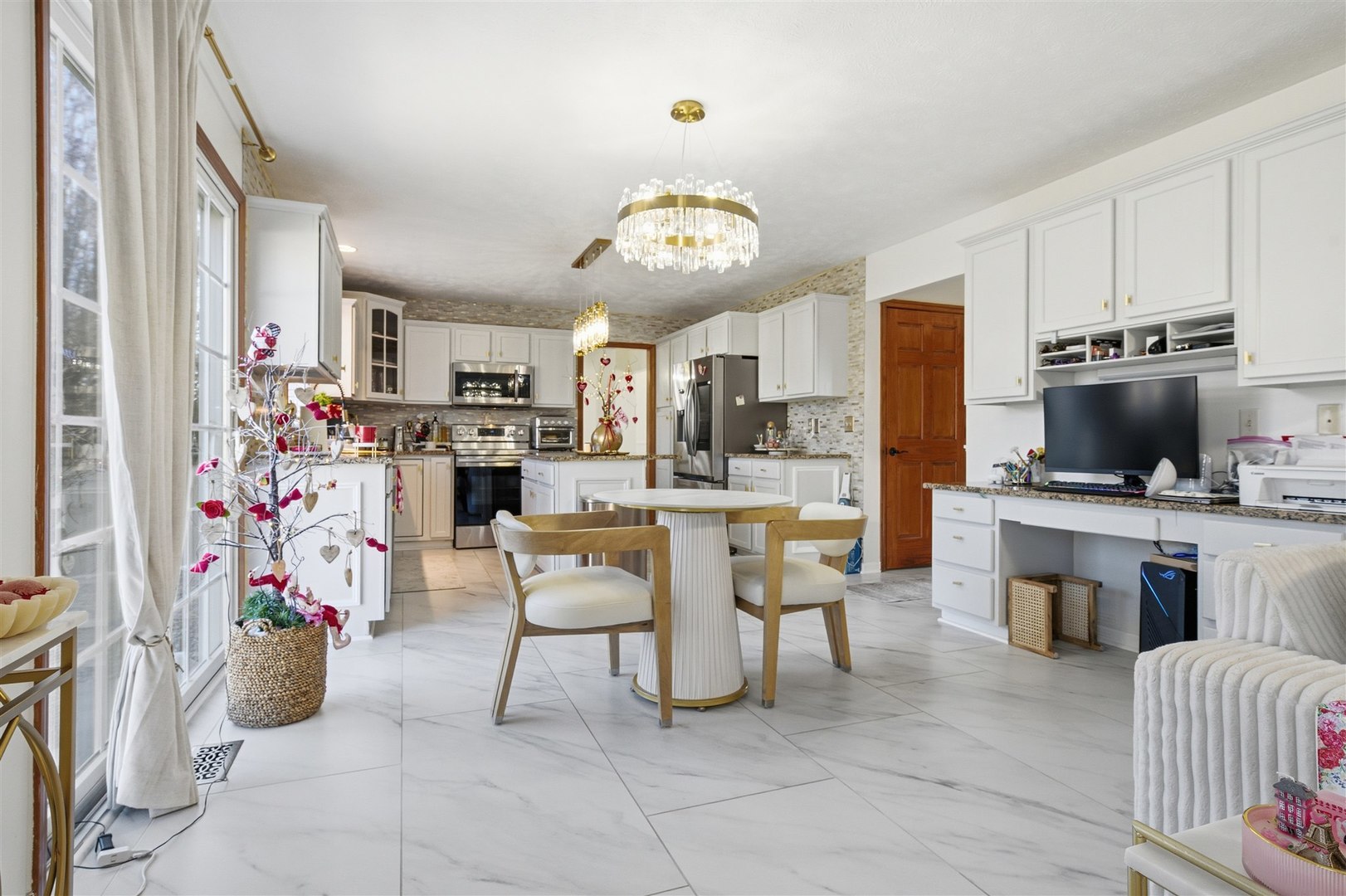 1504 Estate Drive, Normal, IL 61761