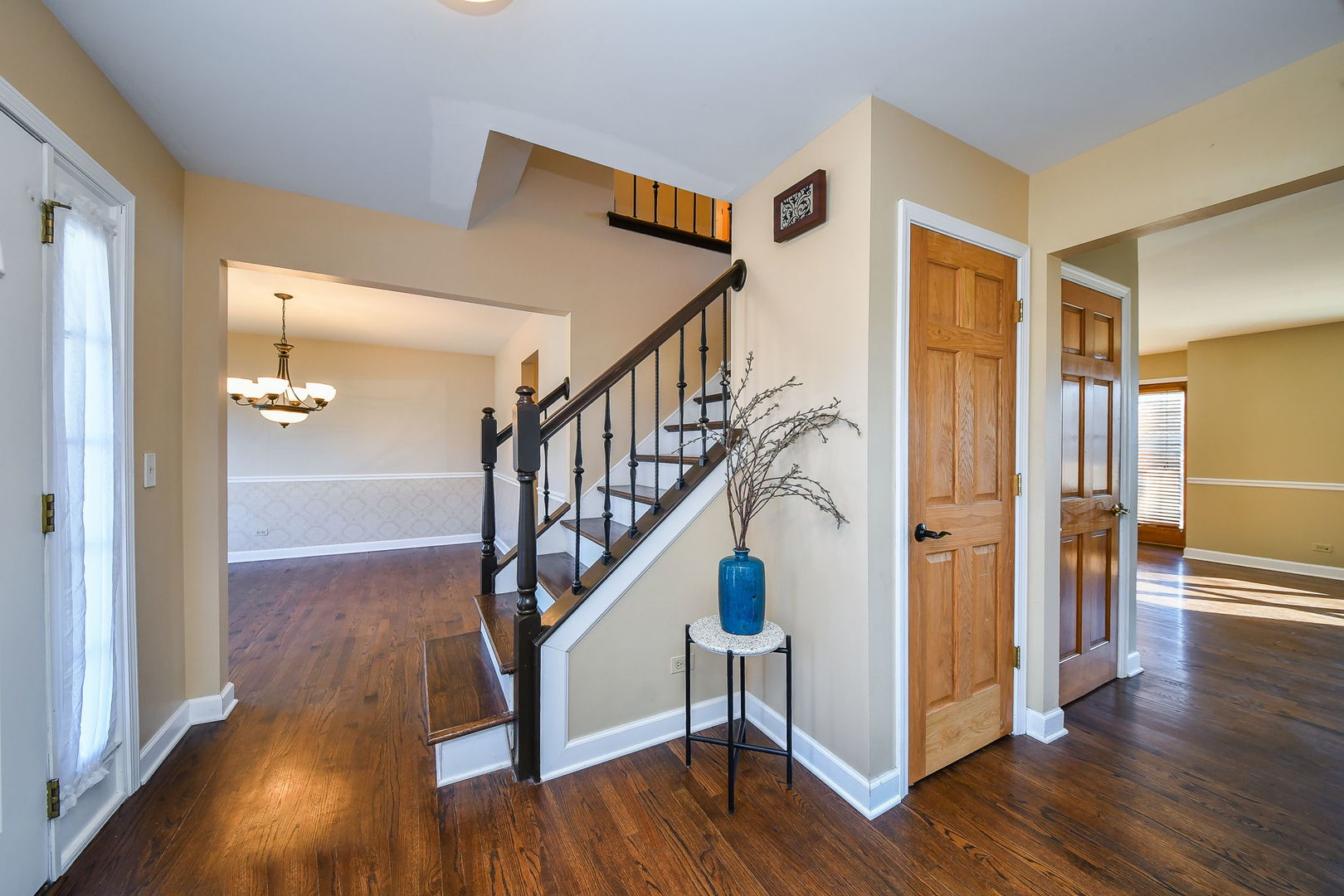 2657 Asbury Drive, Aurora, IL 60504