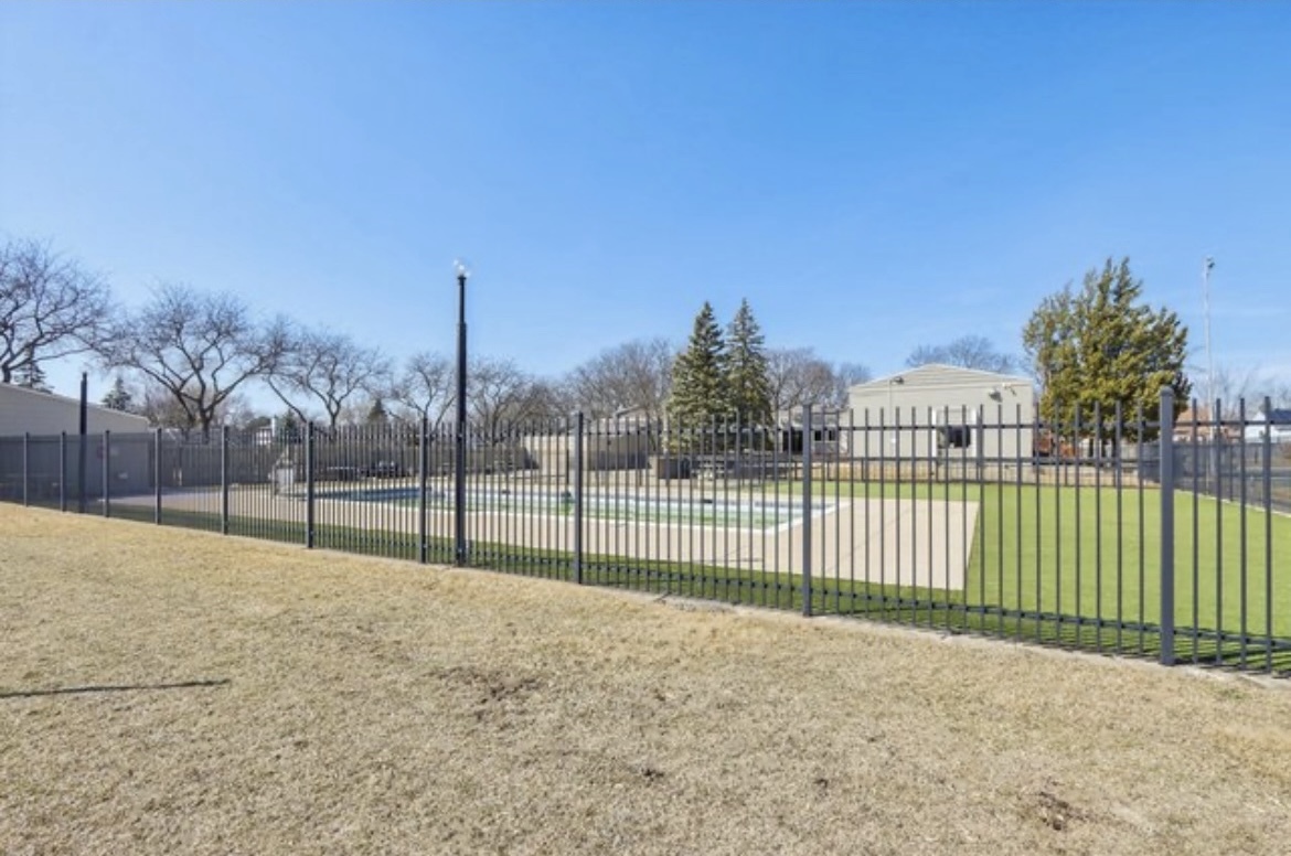 1105 Sandpiper Court, Bartlett, IL 60103