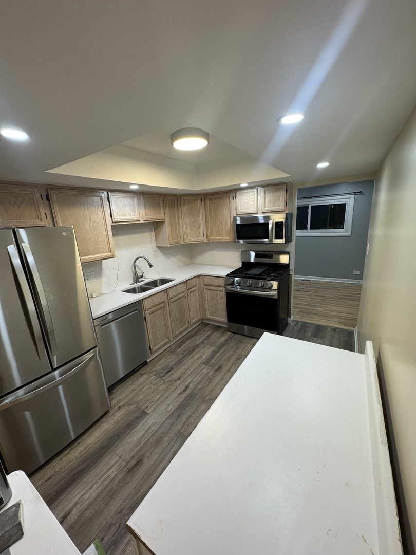 1105 Sandpiper Court, Bartlett, IL 60103