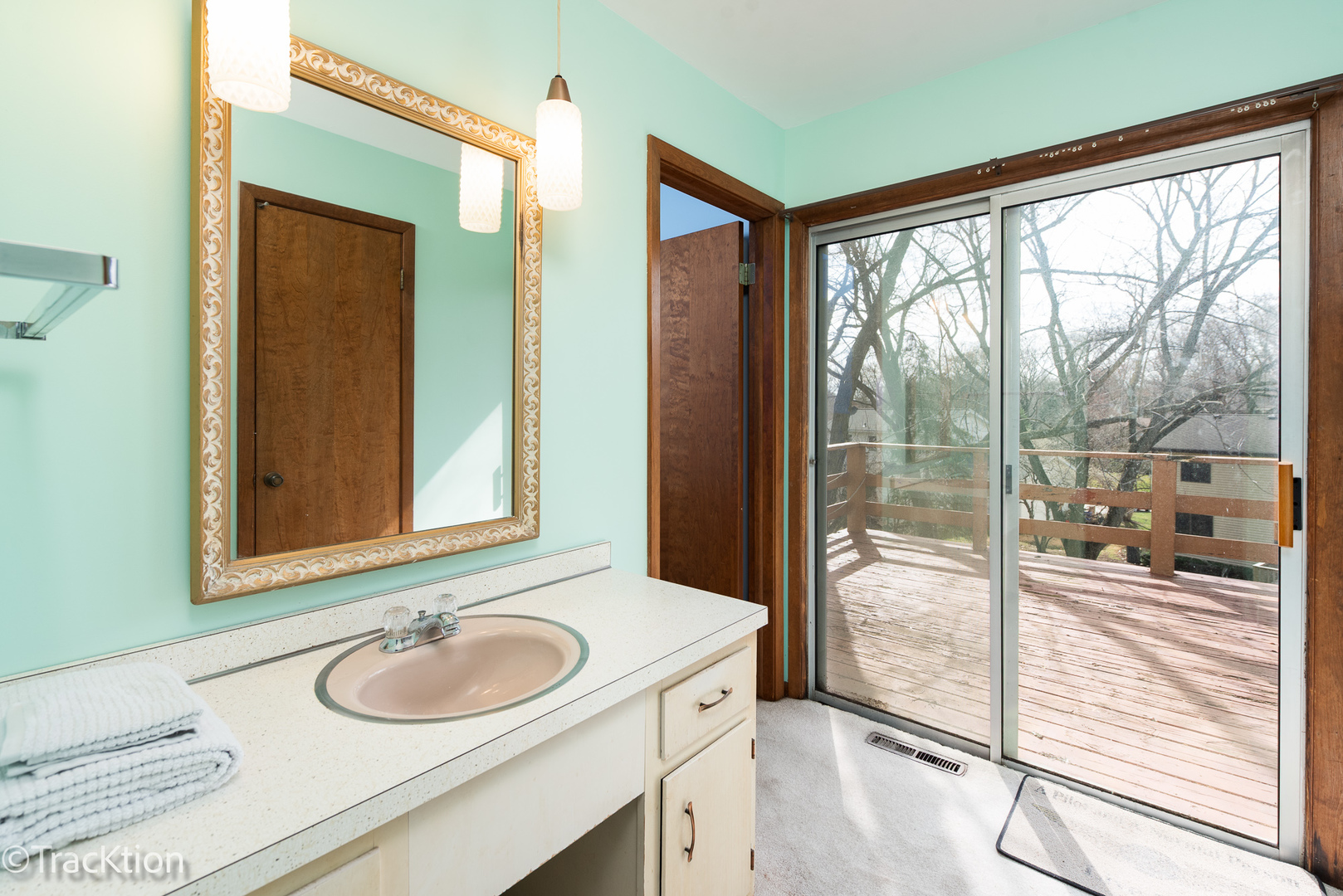 249 Surrey Road, Bartlett, IL 60103