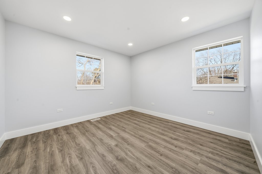 2112 Market Street, Blue Island, IL 60406