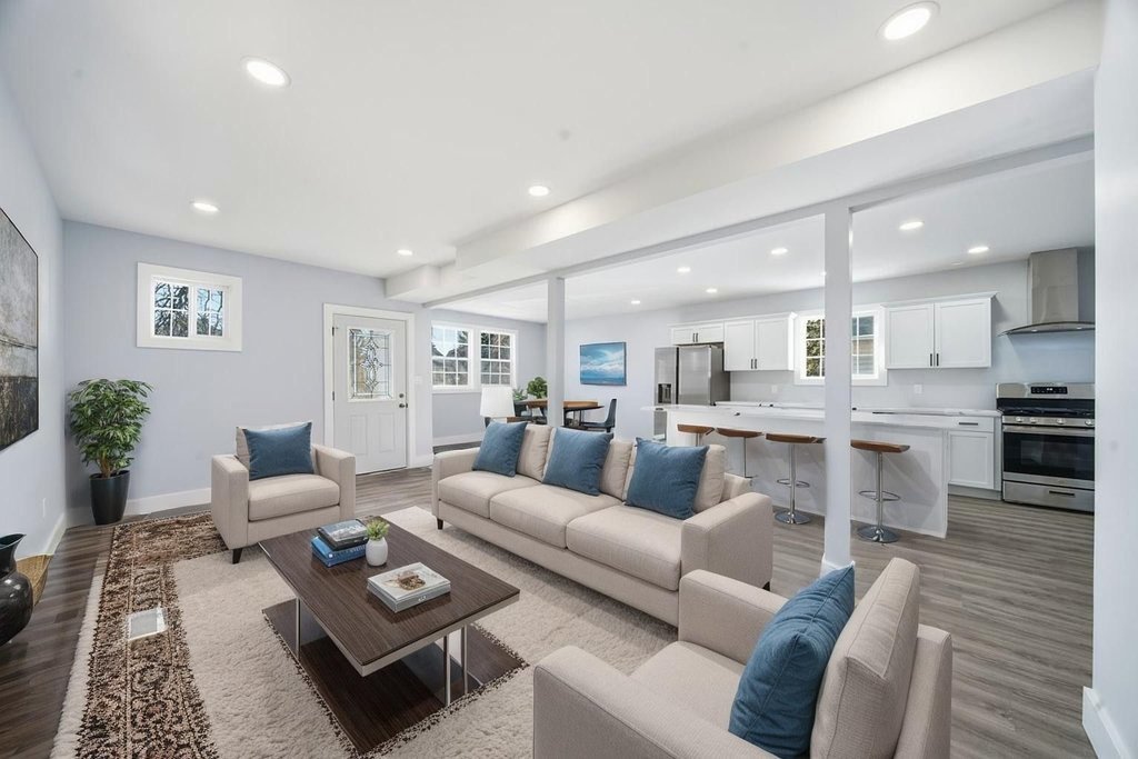 2112 Market Street, Blue Island, IL 60406