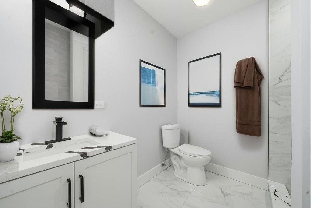 2112 Market Street, Blue Island, IL 60406