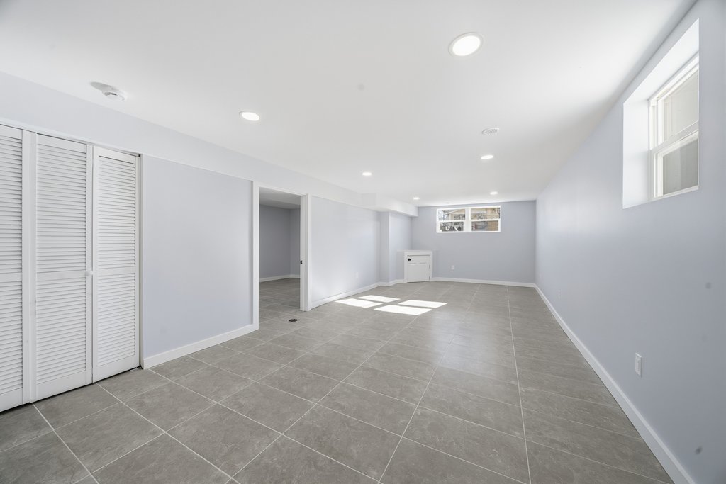 2112 Market Street, Blue Island, IL 60406