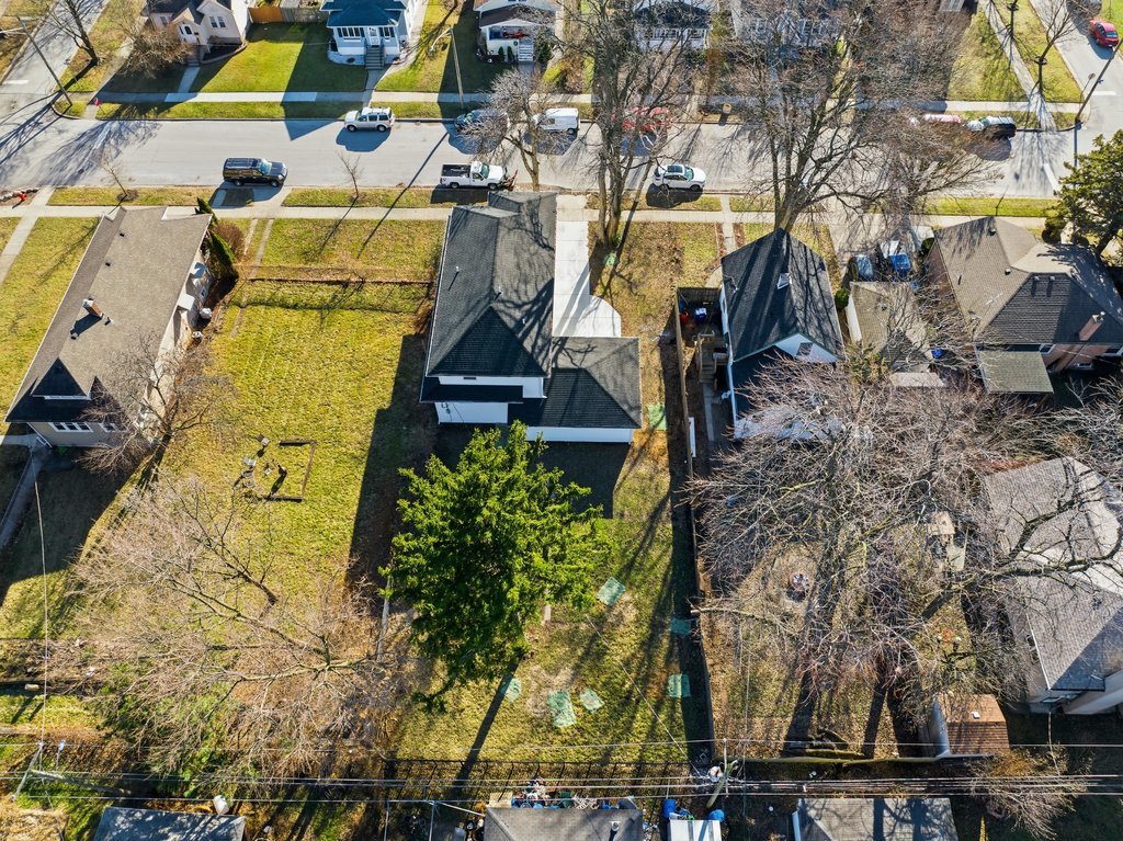 2112 Market Street, Blue Island, IL 60406