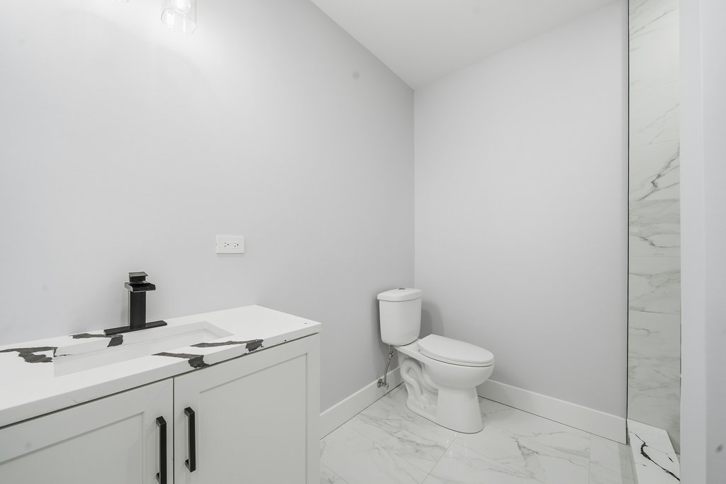 2112 Market Street, Blue Island, IL 60406