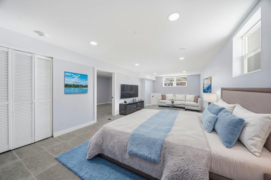 2112 Market Street, Blue Island, IL 60406