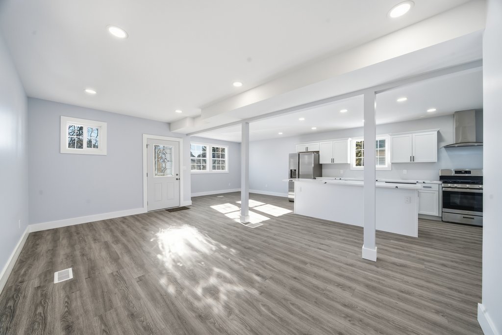 2112 Market Street, Blue Island, IL 60406