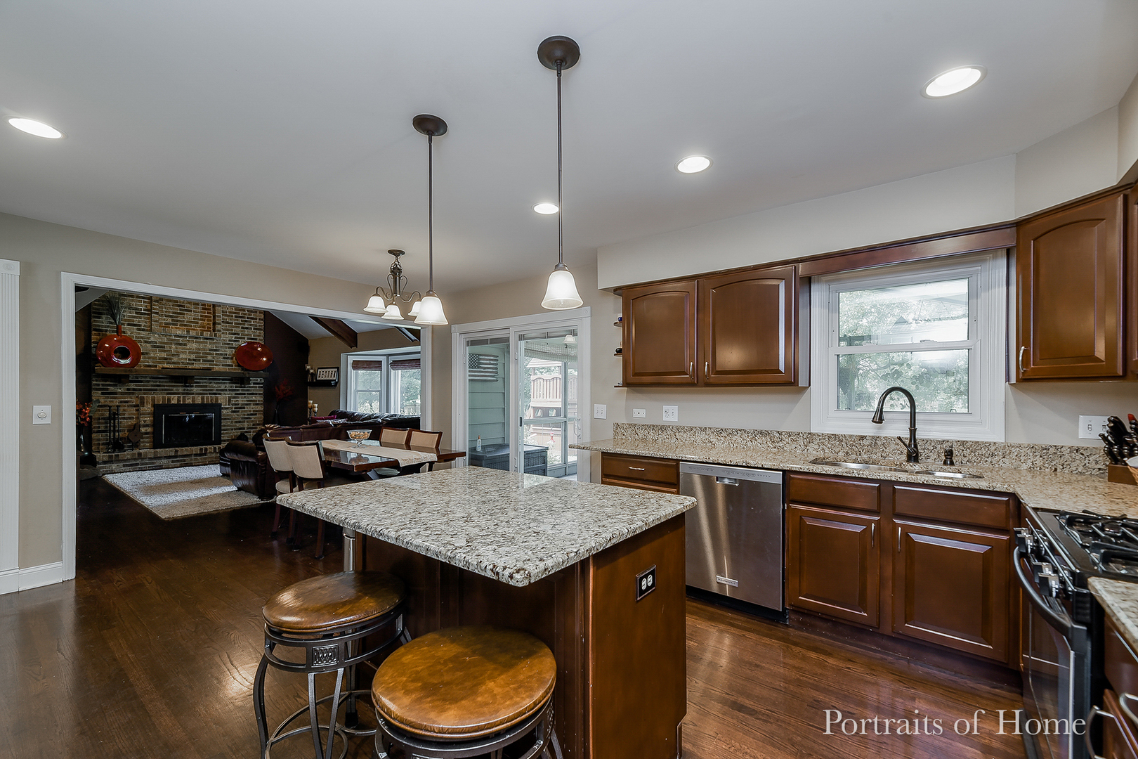 1803 DENISON Road, Naperville, IL 60565