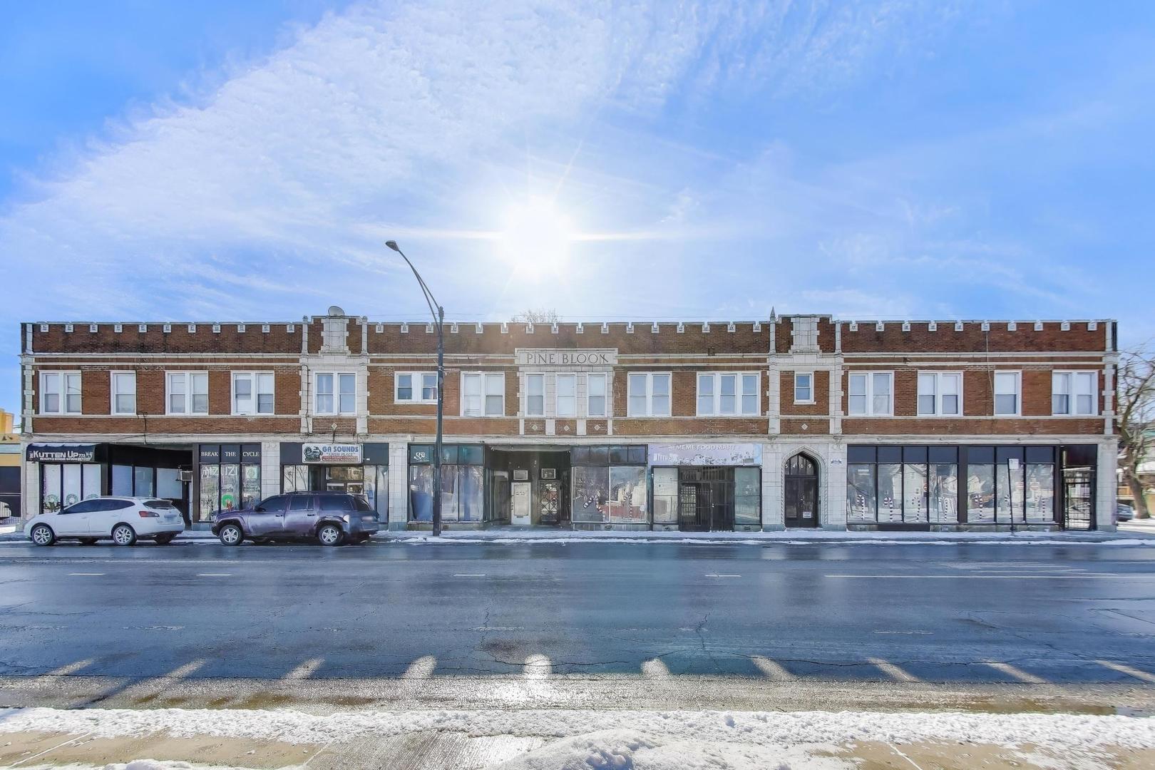 759 N Pine Avenue, Chicago, IL 60644