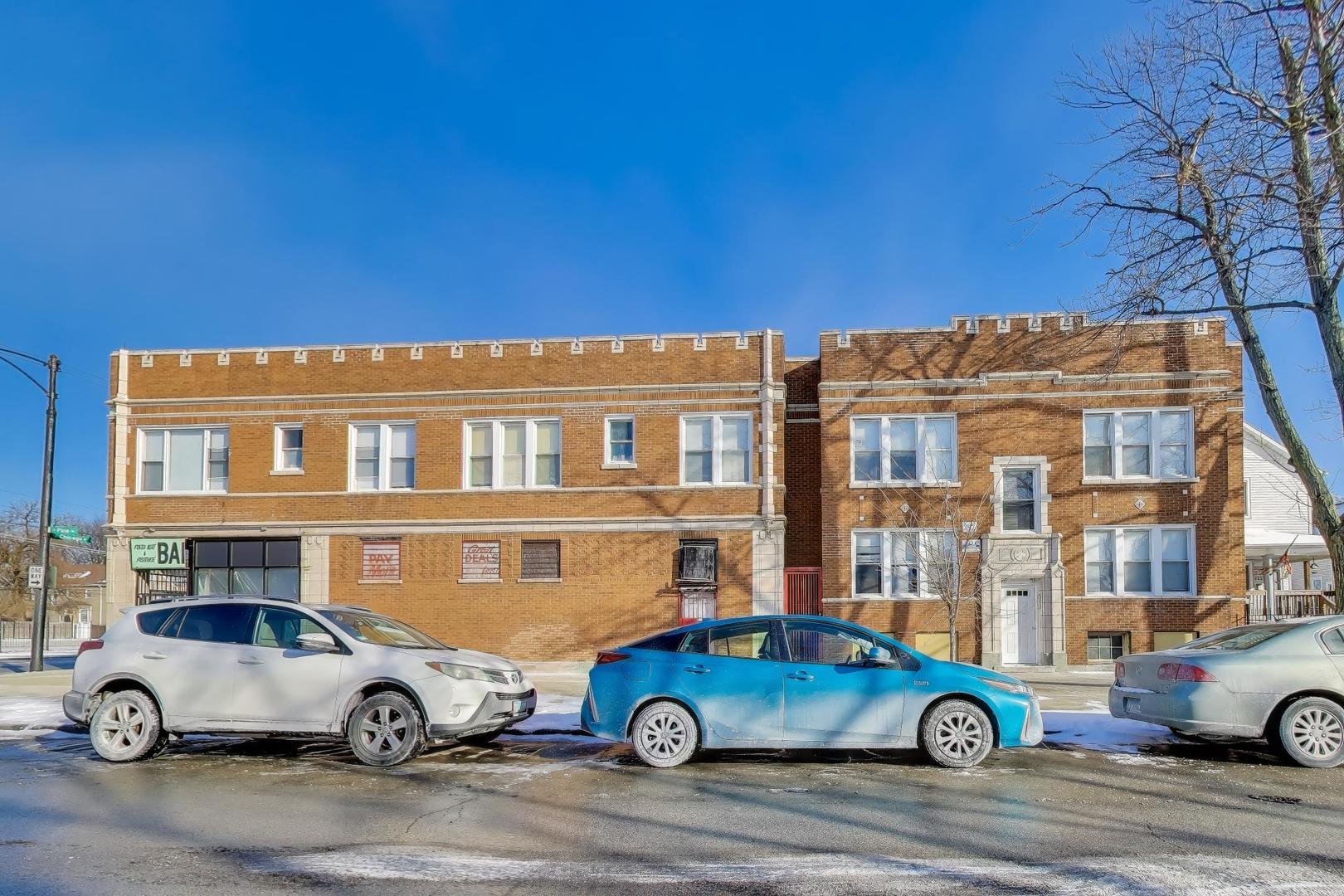 759 N Pine Avenue, Chicago, IL 60644