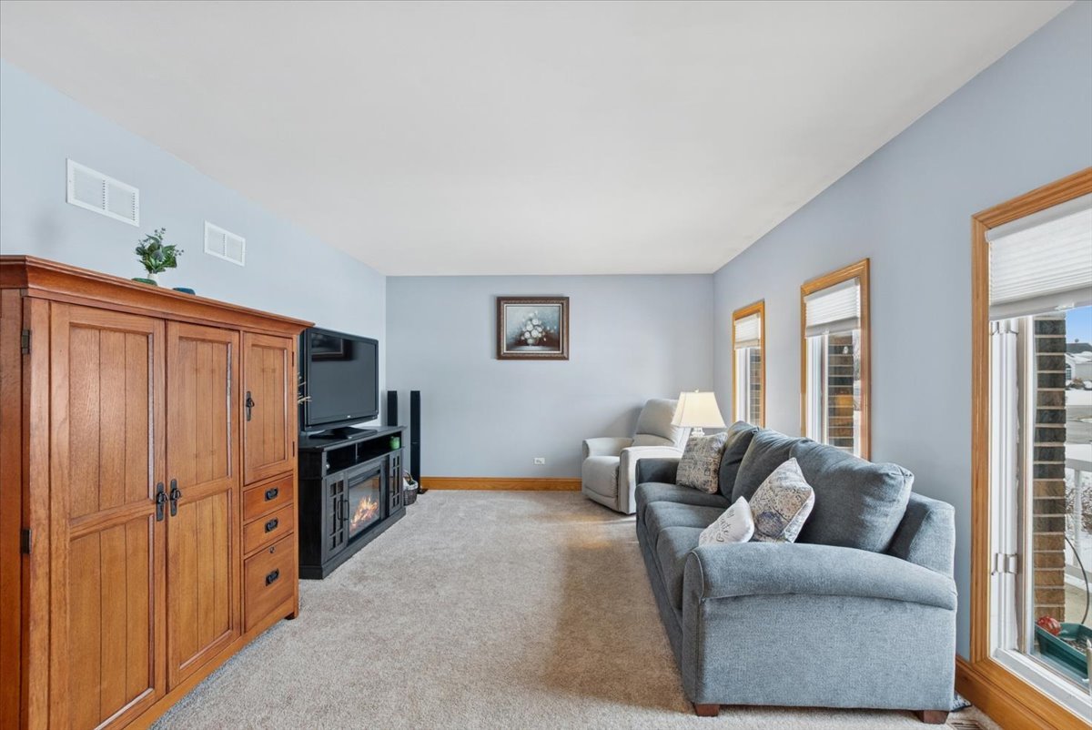 3505 Lyle Lane, Crete, IL 60417