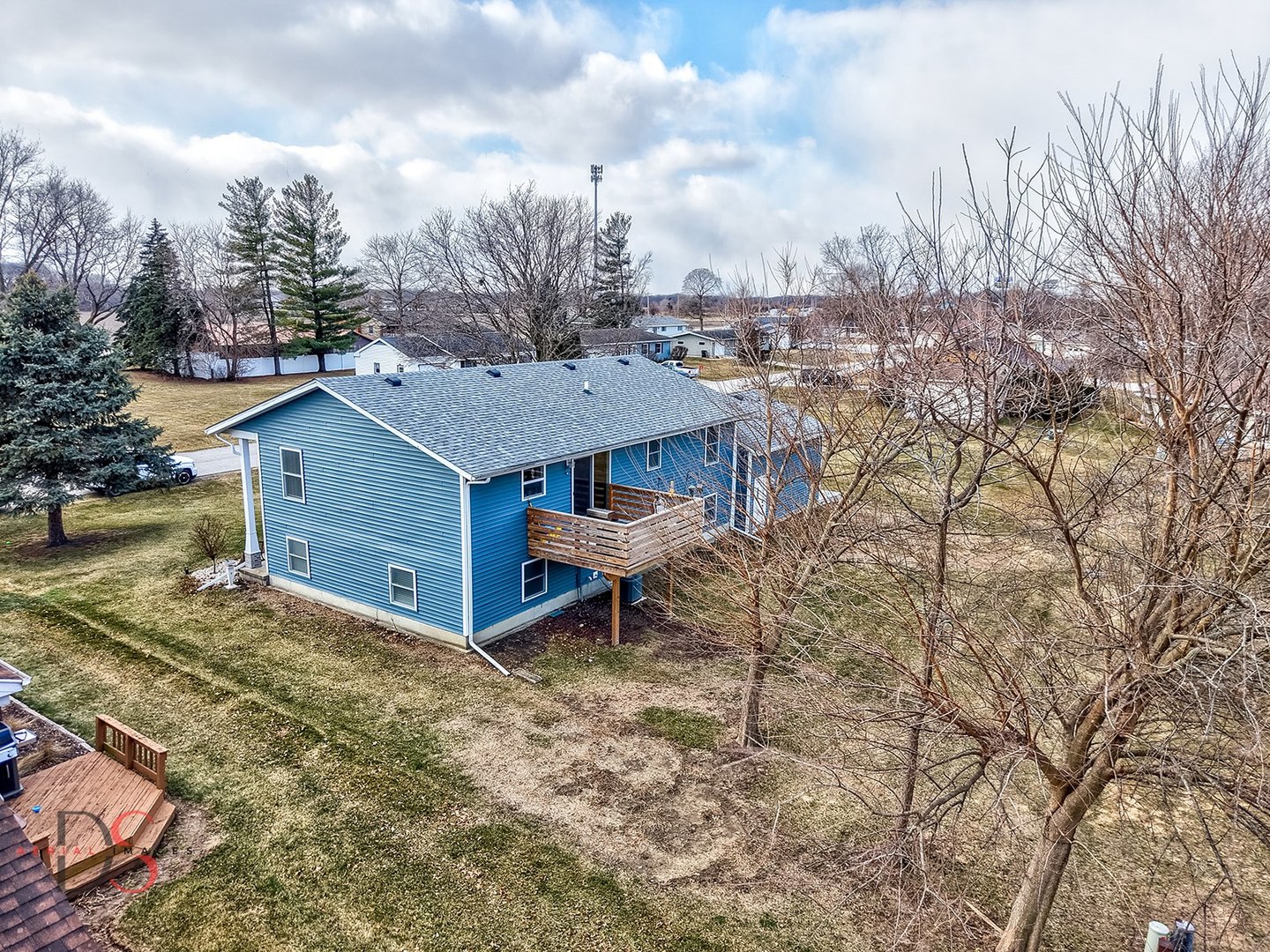 4 Maplewood Lane, Ottawa, IL 61350