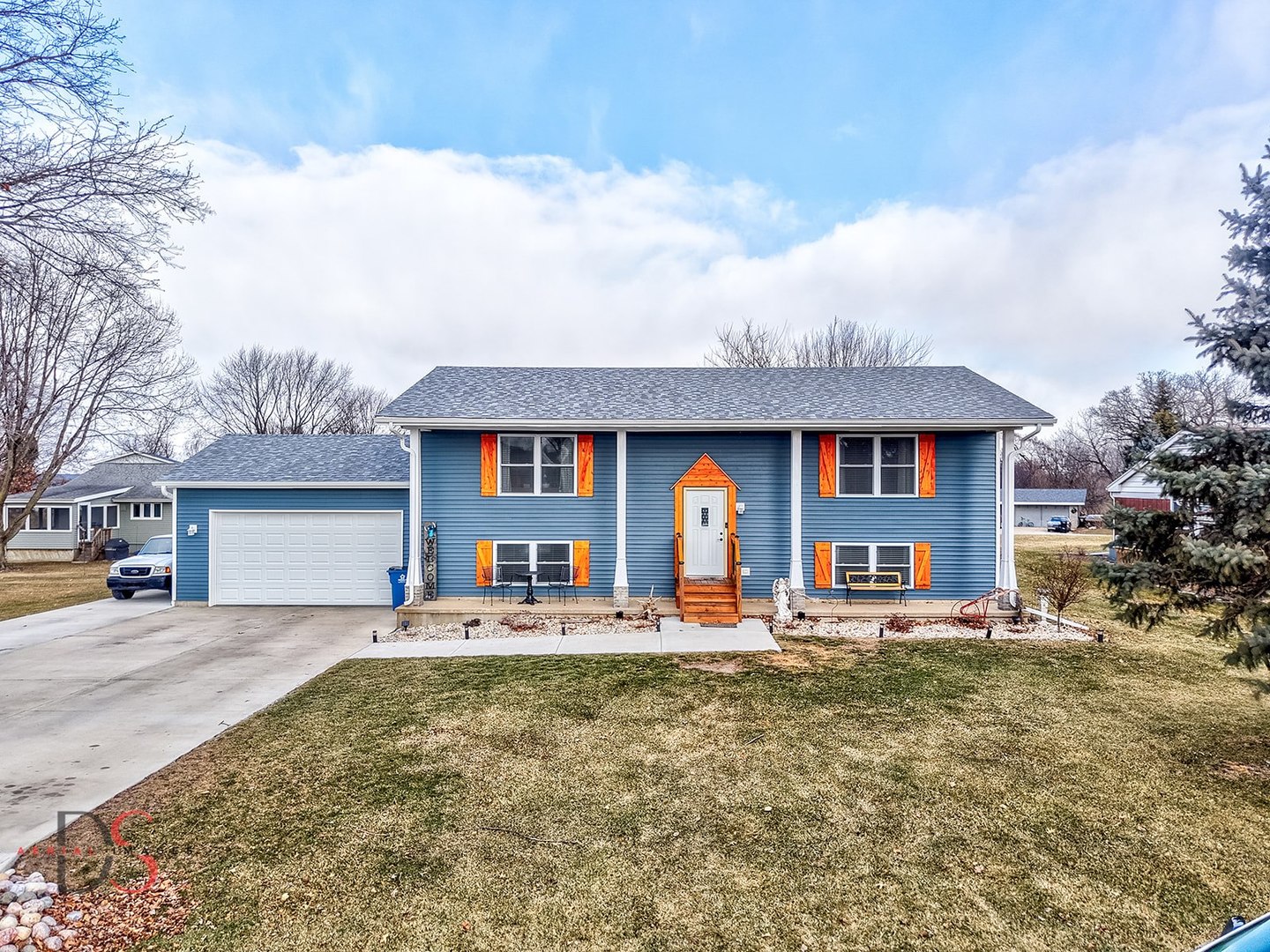 4 Maplewood Lane, Ottawa, IL 61350