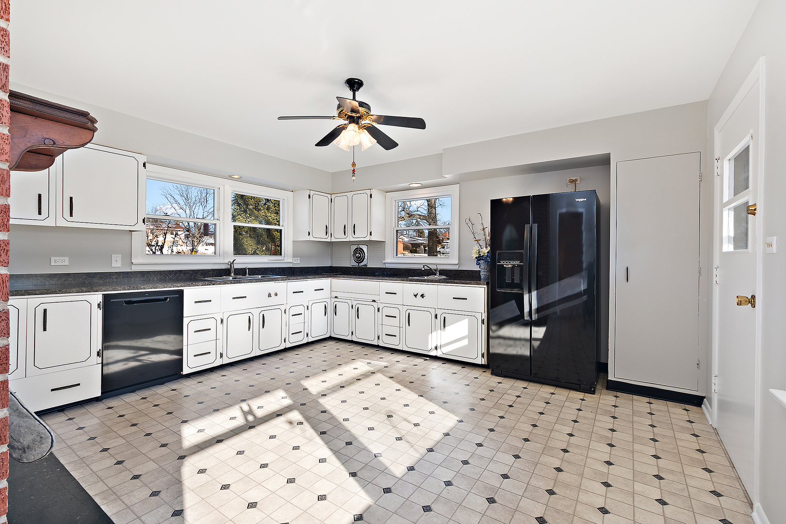 13 Riegel Oaks Lane, Homewood, IL 60430